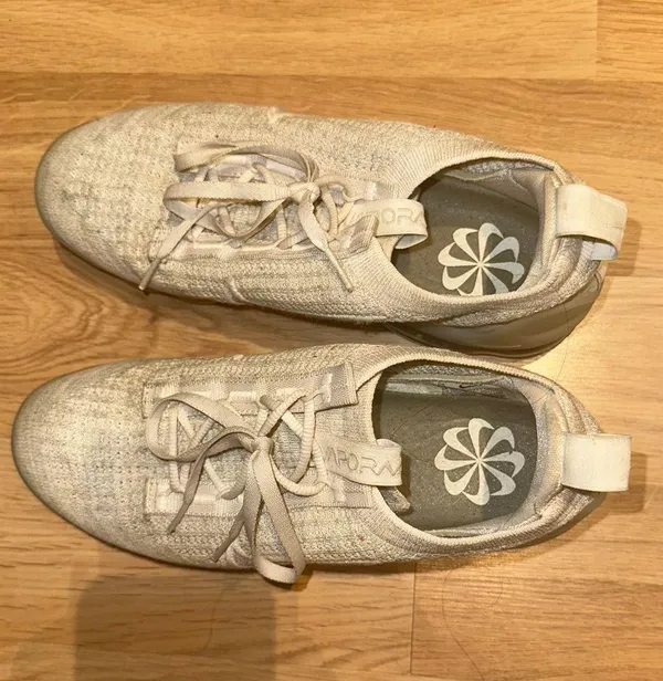 Nike Sneakers Women’s - Image 2