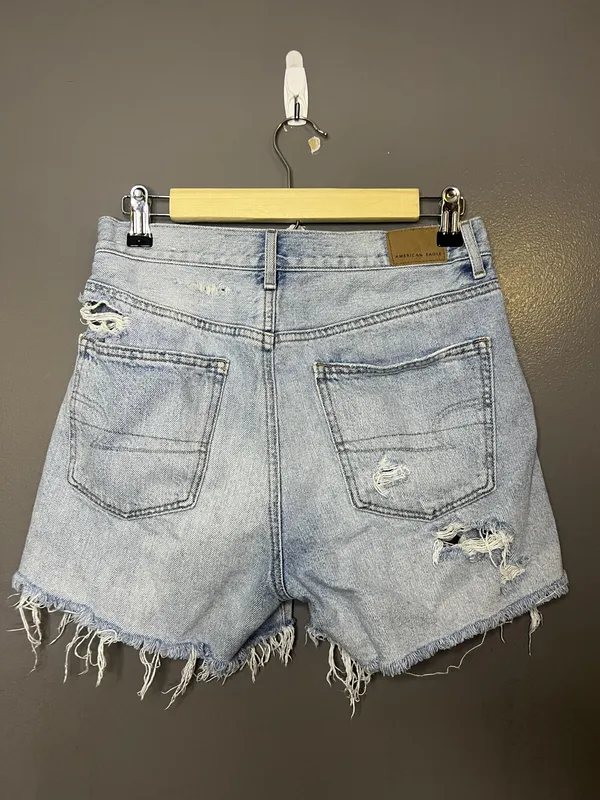 American Eagle Outfitters 90s Boyfriend Shorts Womens 2 Distressed Button Fly - Image 3