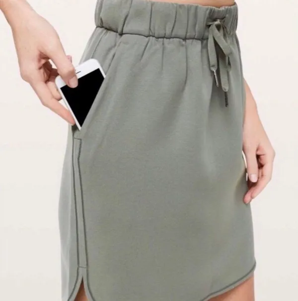 Lululemon Skirt - Image 4