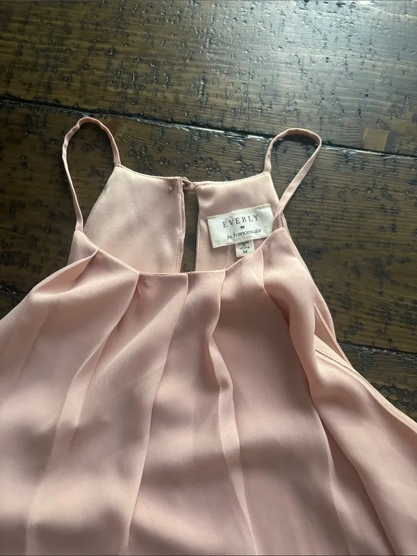 Everly for Francesca’s‎ Mauve/Rise Blush Pleated Halter Mini Dress Size M - Image 5