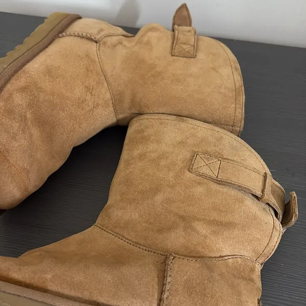 UGG Remora Chestnut Buckle Winter Boot Size 7‎ - Image 10
