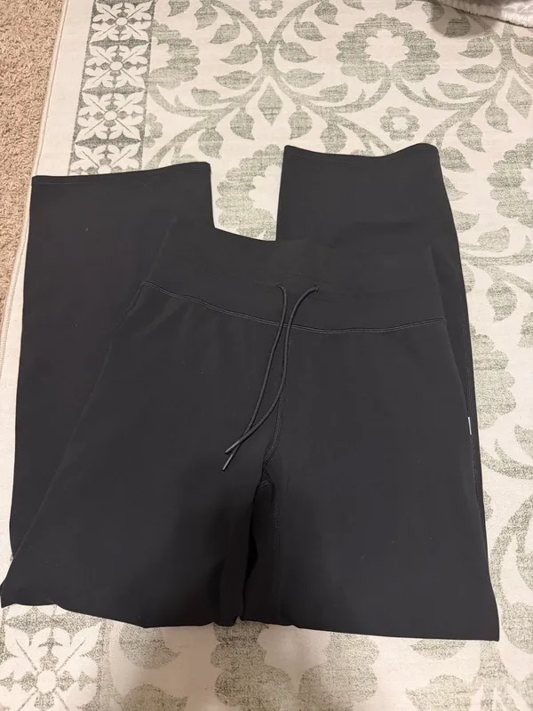 Vuori Wide-Leg Pants - Image 2