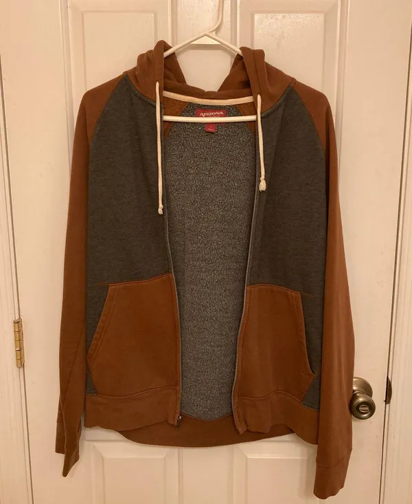 Arizona Jean Co Brown And Gray Performance Hoodie Fleece Jacket - Image 3