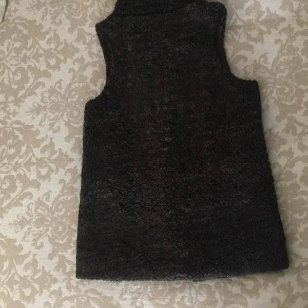 Sherpa shearling fleece teddy bear brown vest Small - Image 5