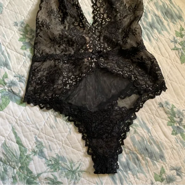 Victoria’s Secret Black Lace Teddy Cross Back Deep V S - Image 3