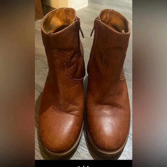 Madewell 1937 boots. Size 7 - Image 2