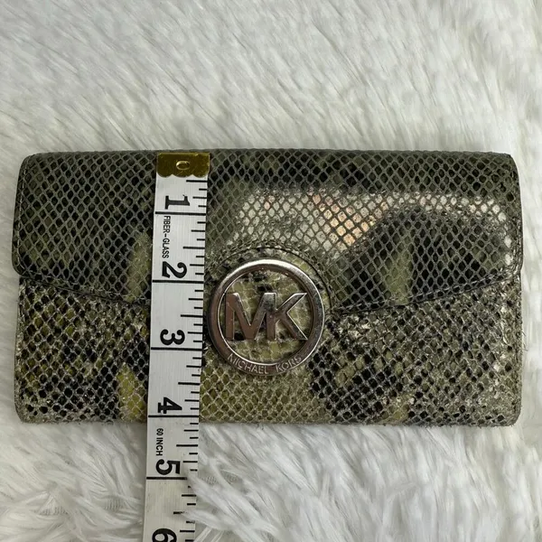 Michael Kors Snake Pattern Wallet - Image 10