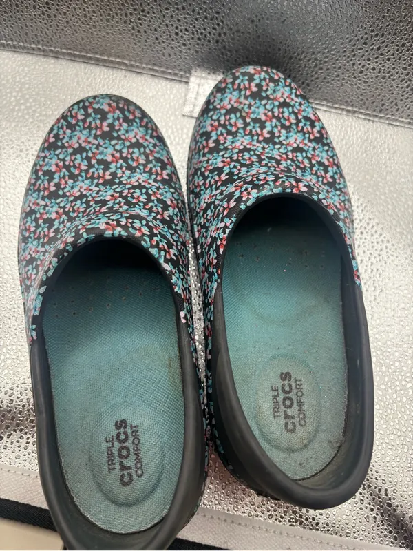 Crocs Womens Neria Pro Triple Comfort Floral Rubber Clogs Shoes Size 6 Nursing - Image 5