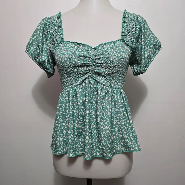 Willow + Root Peplum Top M Green Floral Smocked Square Neck Puff Sleeve Fairy - Image 2