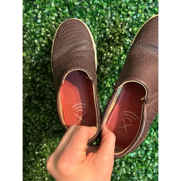 Twisted X Women’s Brown Leather Slip On Shoes Sz 6M - Image 5