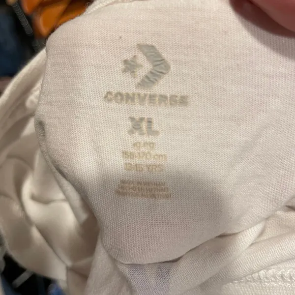 Cute Converse star logo pink purple crop graphic t-shirt - Image 3