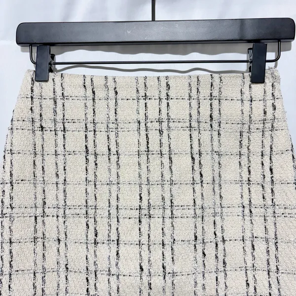 Princess Polly Tweed Mini Skirt Caroline Ivory Black Size 4 - Image 4