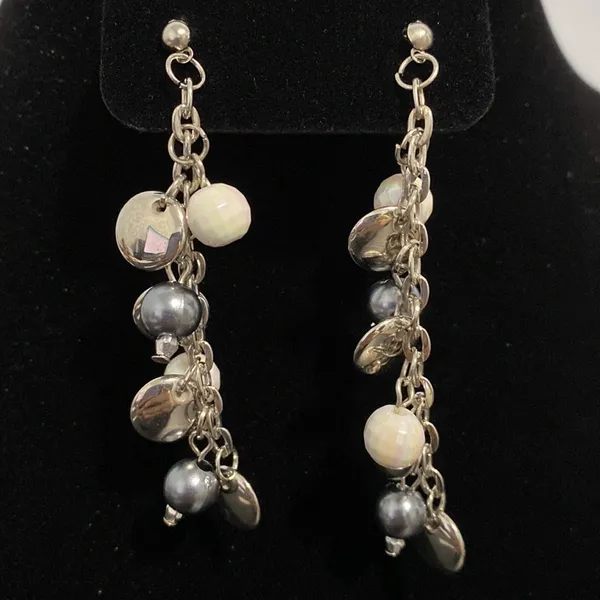 Lot of 4 Dangle Earrings Silver - Image 8