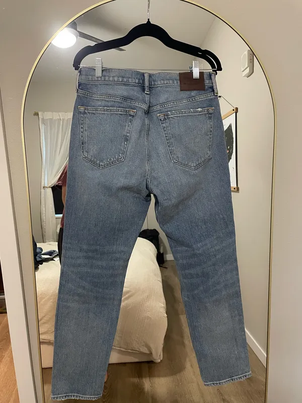 Abercrombie & Fitch The '90s Slim Straight Ultra High Rise Jeans - NWT - Image 3