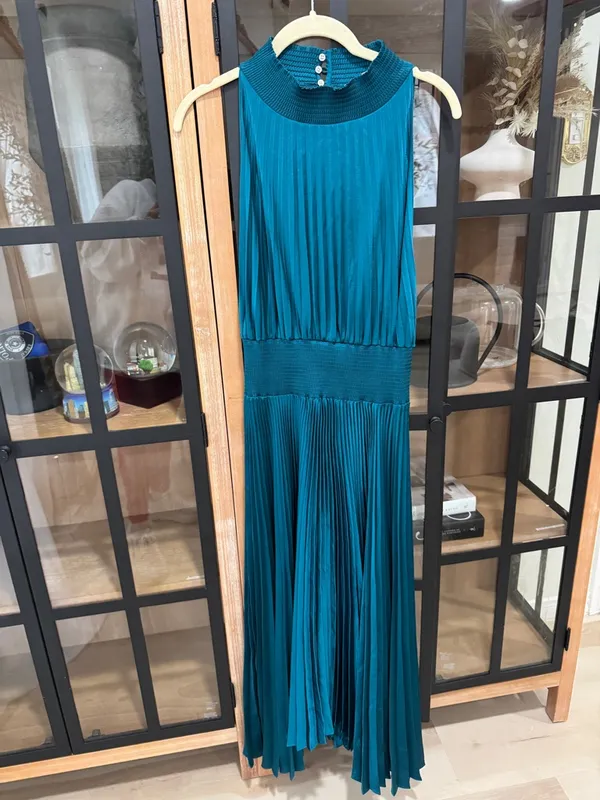 ALC Frank Renzo maxi dress Sleeveless Smocked Pleated teal satin high neck wedding - Image 2