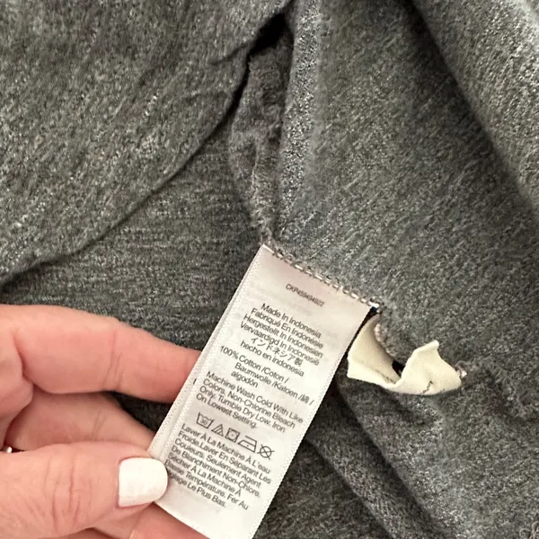 Madewell V-Neck Sleeveless Top - Image 7