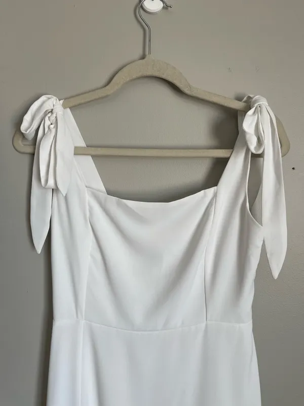 ANRABESS | White Tie-Shoulder Maxi Dress Sz M - Image 2