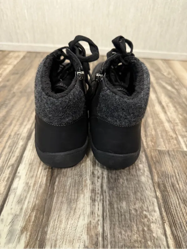 Wanderlust Black Lace-Up Women’s Ankle Boots Size 8.5 Extra Wide - Image 11