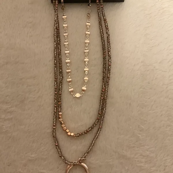 Pomina Three tier Necklace Gold - Image 3