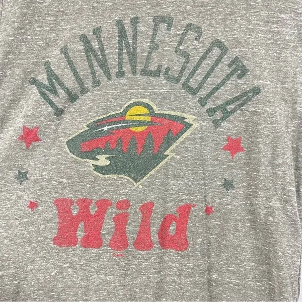 NHL Womens Medium Minnesota Wild Nature Graphic Tee Shirt Crewneck Heather Grey - Image 3