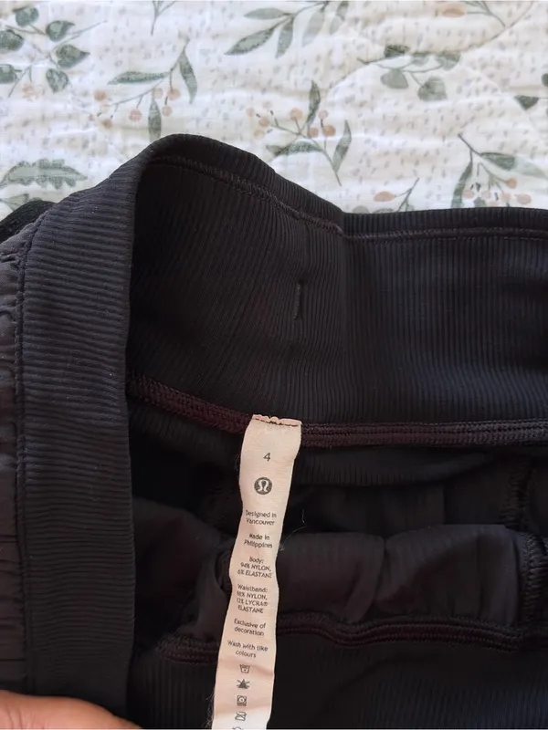 Lululemon Black Dance Joggers Elastic Waist - Image 10