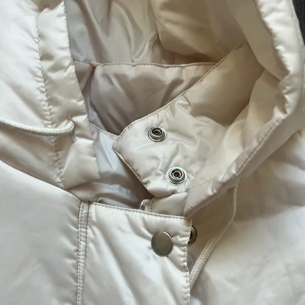 BELITA WHITE PUFFY JACKET Size M - Image 2