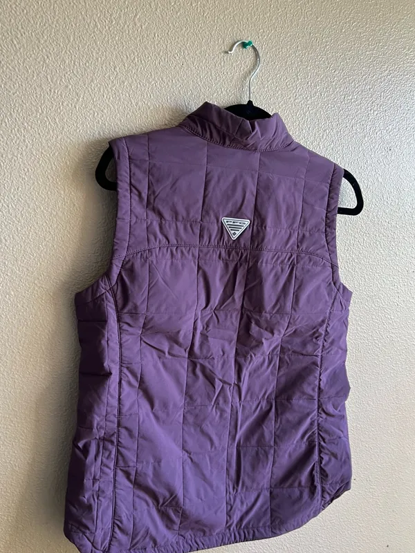 Columbia Women's Plum Quilted Vest camping fall outdoor warm casual small - Image 4