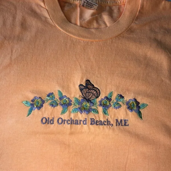 Embroidered Old Orchard Beach, Maine T-shirt/Tunic Peach Size Medium - Image 7