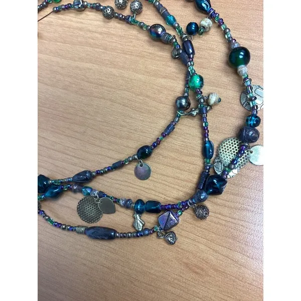 VJ vintage 3-Strand Beaded Necklace. SKU 695 - Image 3