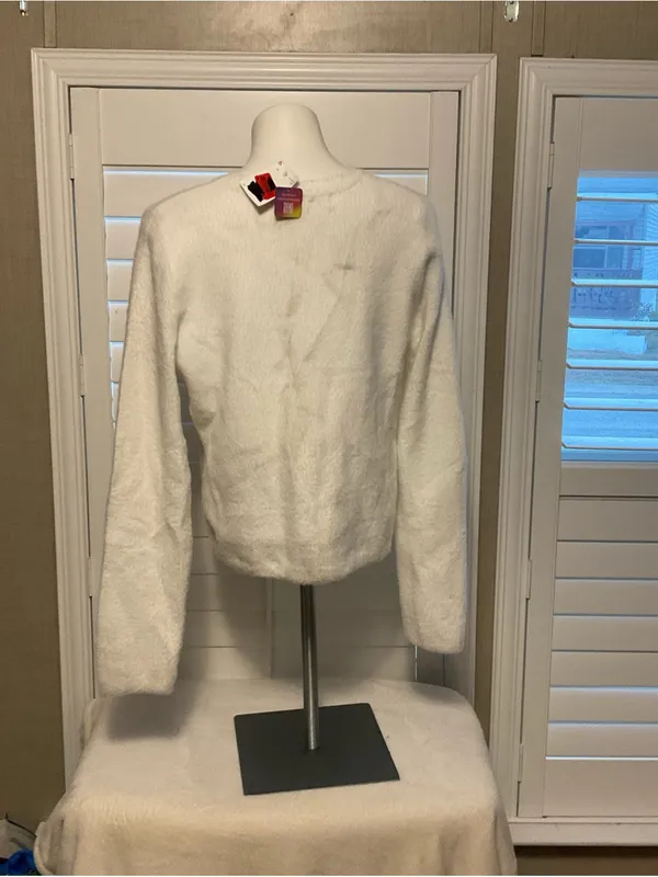 Women's White Pearl - Image 4