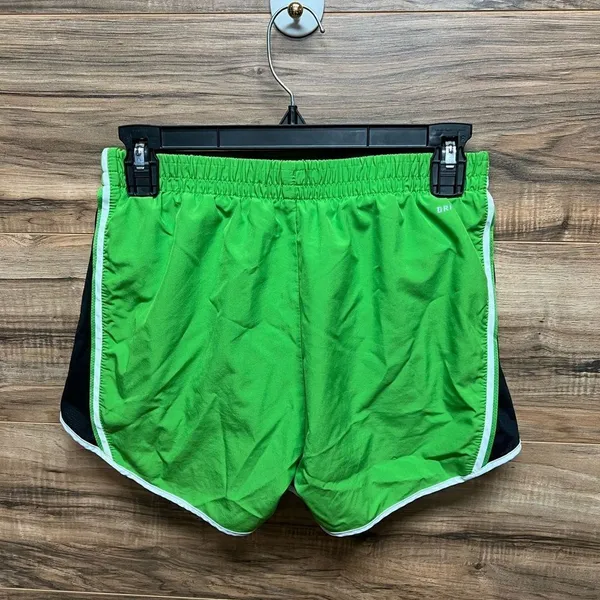 ‎Nike small shorts - Image 3