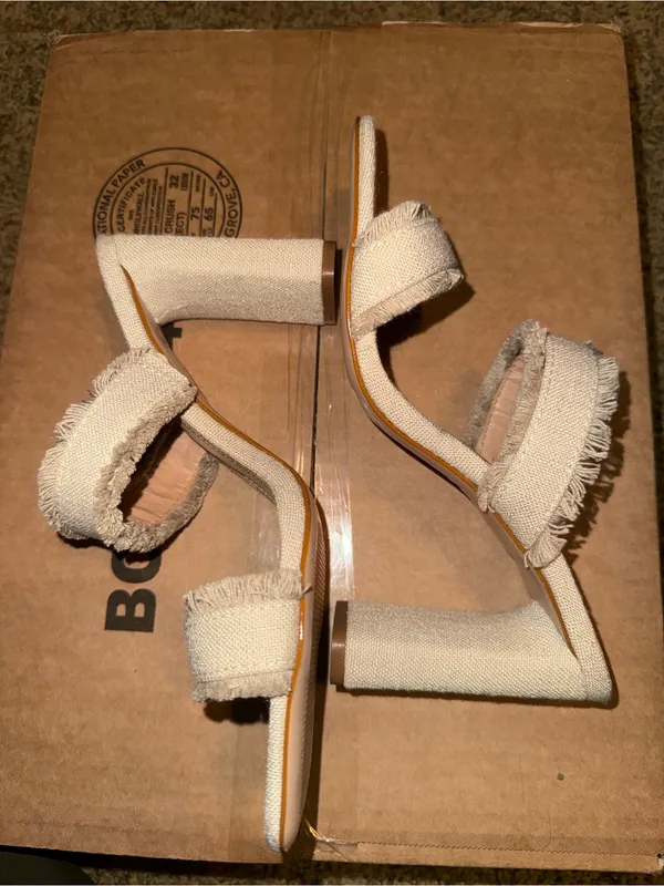 Schutz Amely Heel size 9 - Image 3