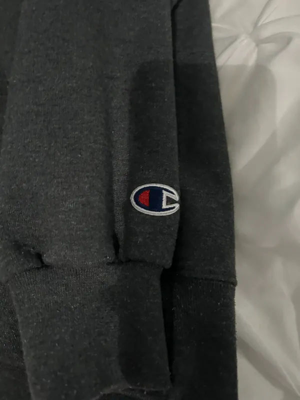 Champion ucf sweatshirt - Image 3