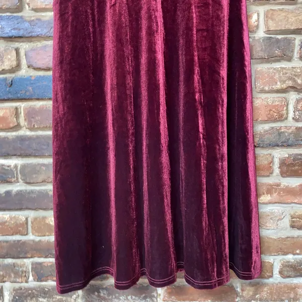 NWOT Lulu's Mesmerizing Elegance Red Velvet Back Bow Maxi Dress Women's Large - Image 5