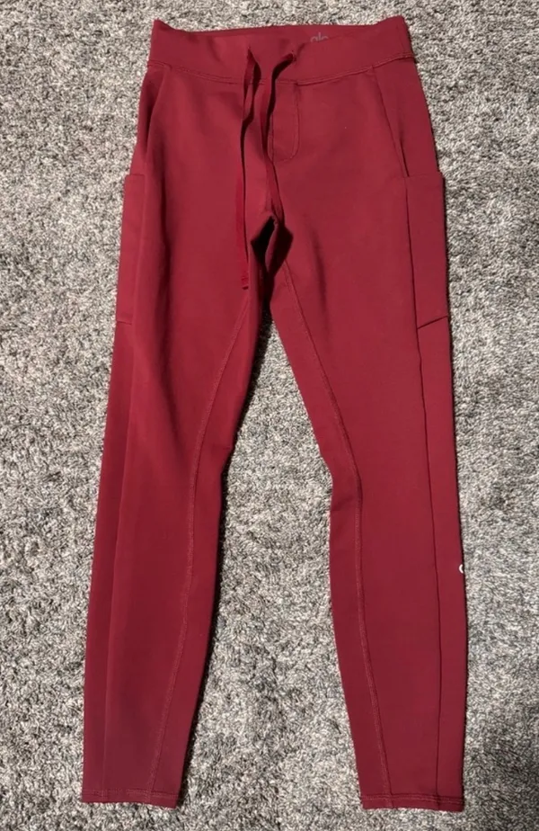 Alo Yoga Leggings - Image 3