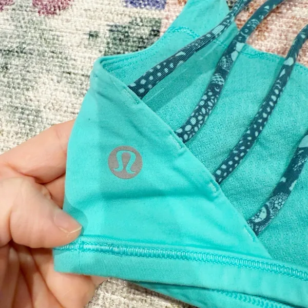 Lululemon Womens Free To Be Bra Size 4 Athletic Sports Yoga Outdoors Teal - Image 3