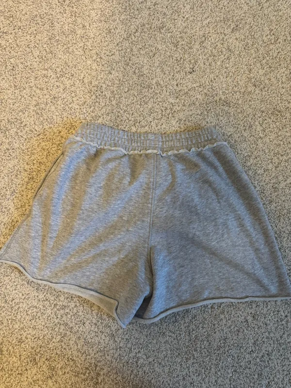 H&M Shorts - Image 2
