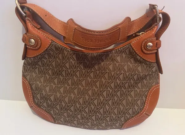 Michael Kors Shoulder Purse - Image 2