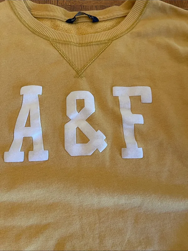 Vintage Y2K Abercrombie & Fitch Mustard Crewneck with White A&F Appliqué - Image 2
