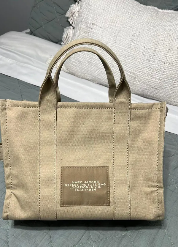 Marc Jacob's tote bag - Image 2