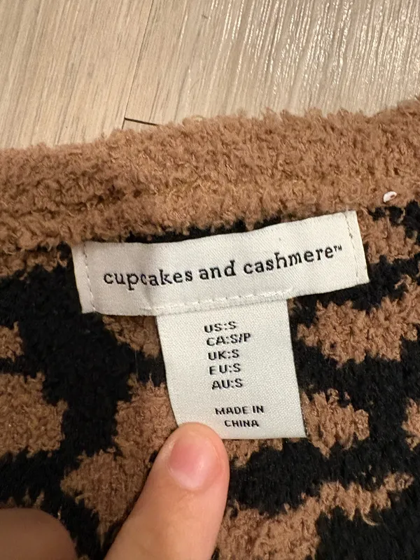 Cupcakes and Cashmere Set Pajama - Image 2