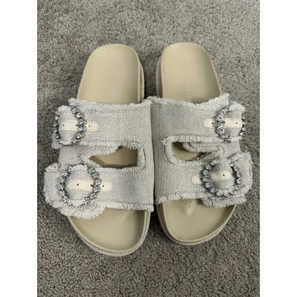 NWOT Kelly & Katie Bejeweled Canvas Slide Sandals Women's Size 8.5 - Image 2