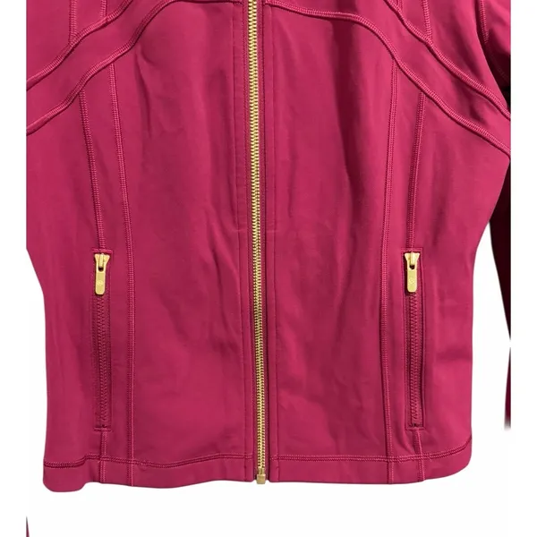 Lululemon Define Cropped Jacket Nulu Magenta Smoke‎ Gold Women's Sizes 8 - Image 5