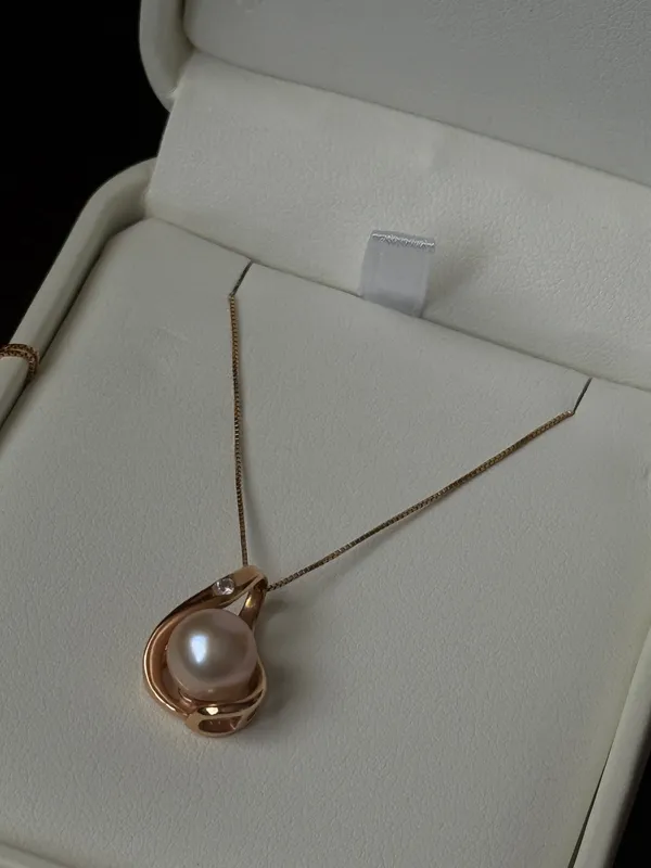 Na Hoku Rose Gold Pearl Pendant Necklace pre used - Image 6