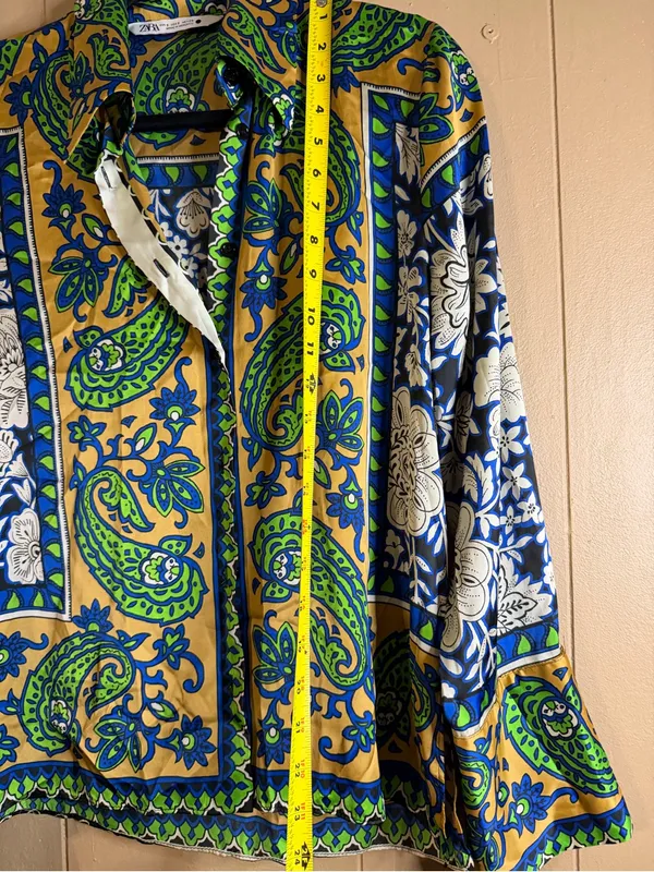 Zara Paisley Print Button-Down Satin Blouse - Image 5