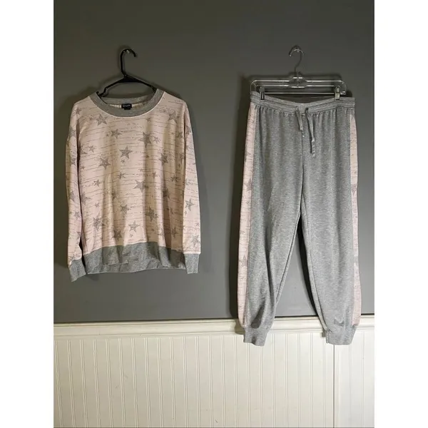 Splendid Star Crew Neck Sweater Pajama Pants Set Size Large - Image 3