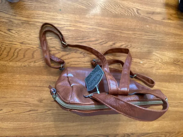 Purse backpack brown NWT - Image 2