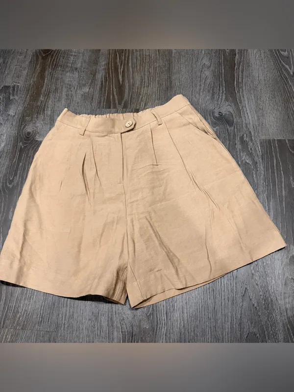 NWOT Halara Khaki High-Waisted Zipper Pocket Work Linen-Feel Shorts - Image 4