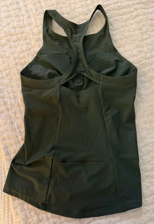 Athleta Olive green quarter zip active tank - Image 3
