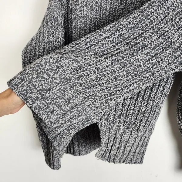 American Eagle Grey Chunky Cable Knit Cropped Sweater - Size S (Oversized Fit) - Image 12
